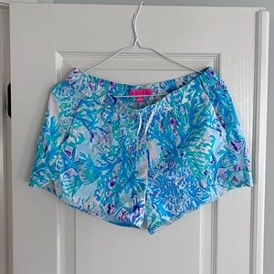 Lilly Pulitzer Run Around Short Craysea Size M